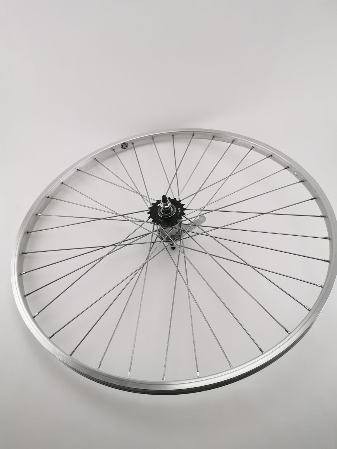 Achterwiel 28x1 5/8x1 3/8 (622) met terugtraprem MEGA AANBIEDING - Afbeelding 6