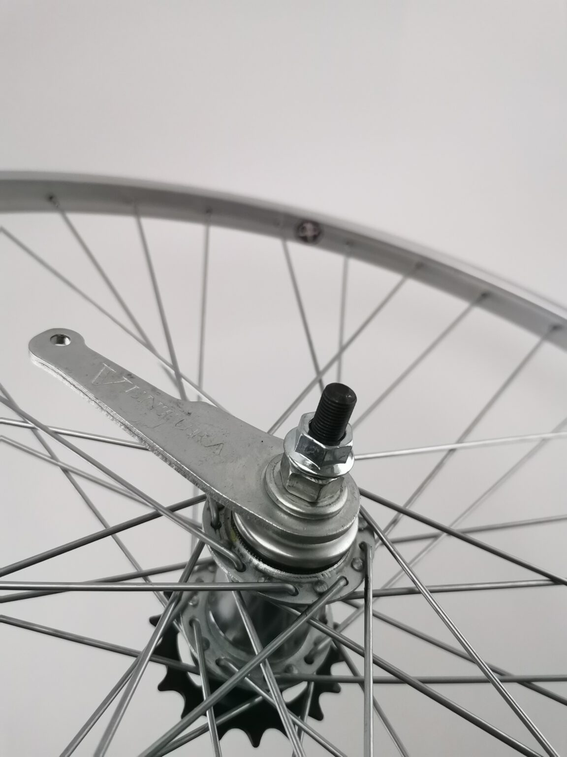 Achterwiel 28x1 5/8x1 3/8 (622) met terugtraprem MEGA AANBIEDING - Afbeelding 3